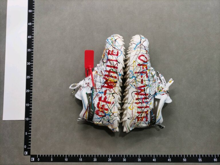6205264f9bb44e1d92695826bb844c9693721b0da49a07a50b2b2478a94b4902