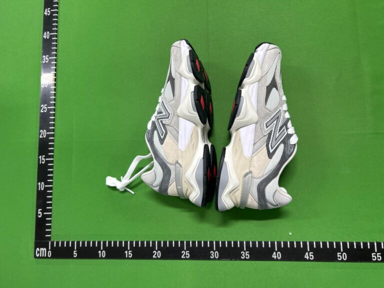 r3