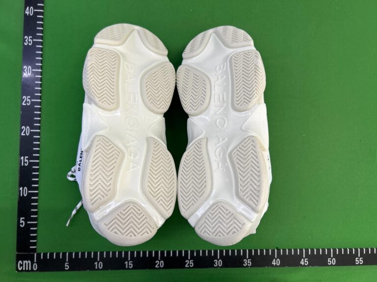 w4