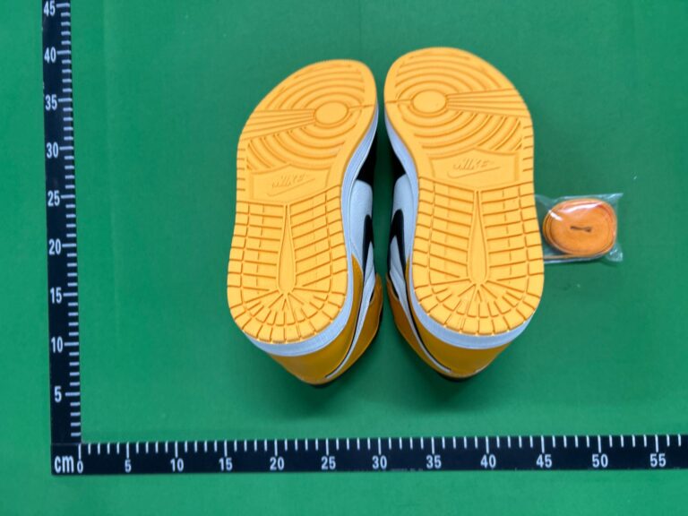 y4