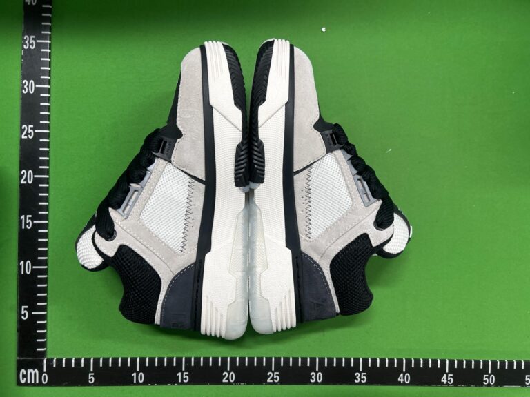 cf84a135cb25db7fec56f0a284d22447