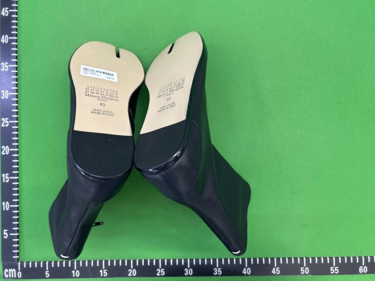 dd187944aa17881dc1c327820faf366a